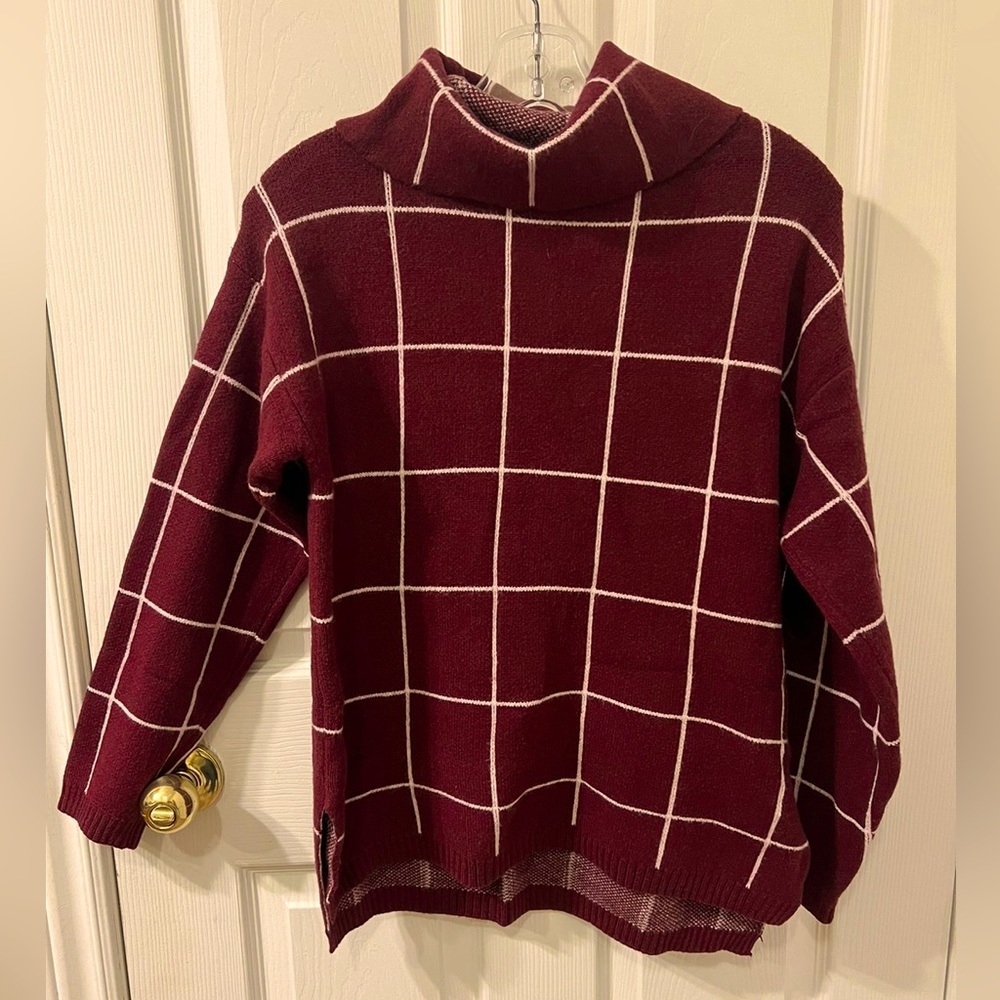 Kirundo M Winter Turtleneck Sweater Ochre color with white checkered stripes